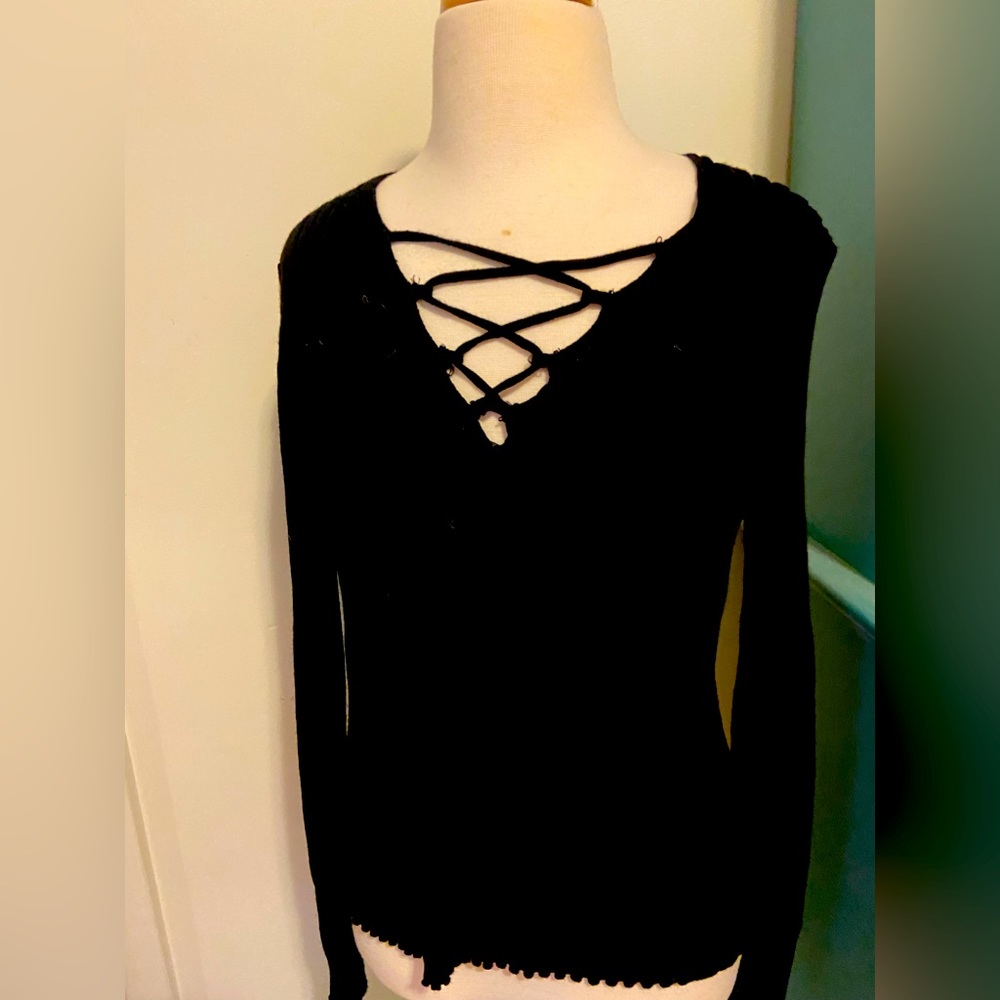 Black Long Sleeve Shirt With Criss Cross